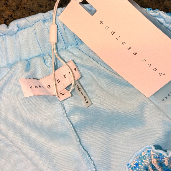 Sequin fabric Tank top and Shorts Set by endless rose - Picture 3 of 17